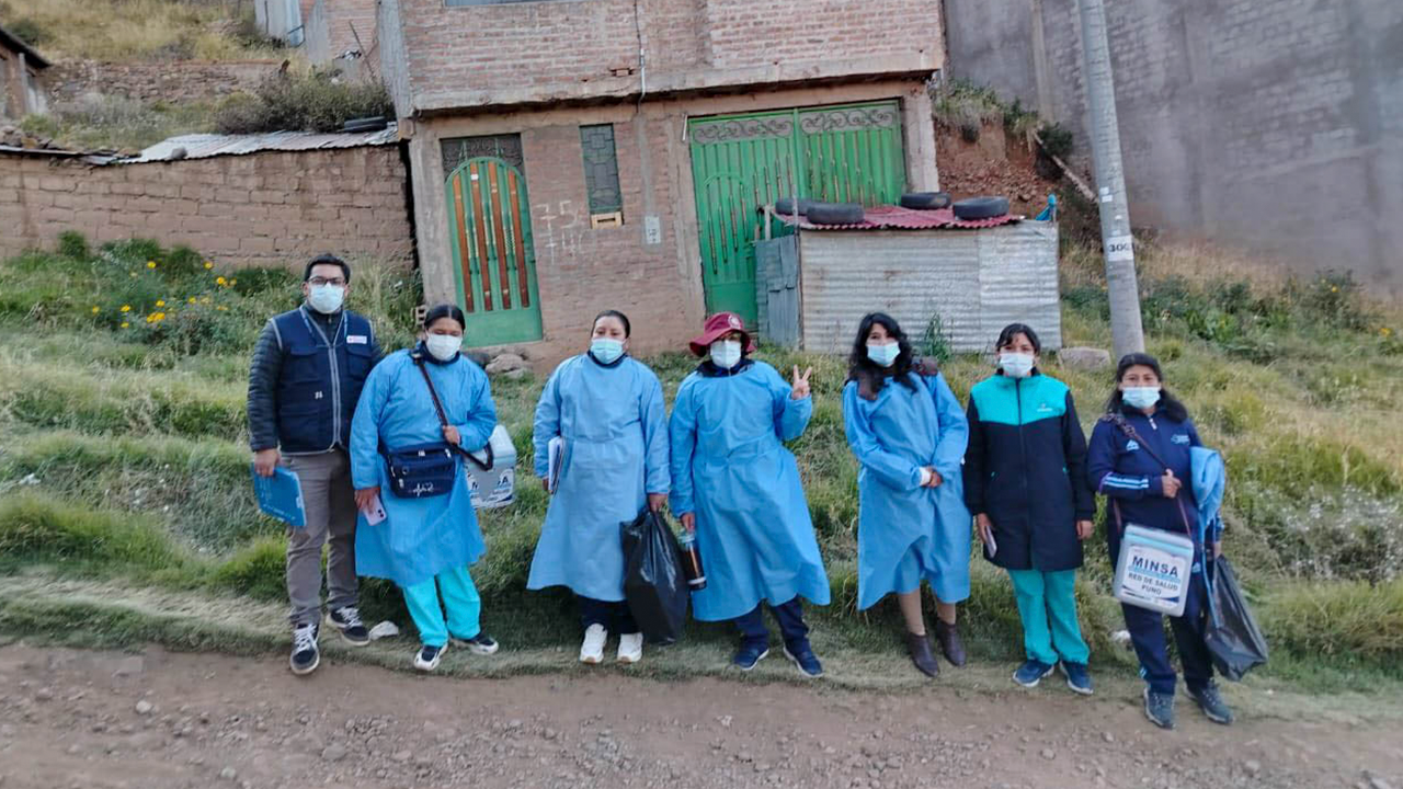 Alerta por sarampión en Puno: brigadas realizan vacunación nocturna tras caso sospechoso