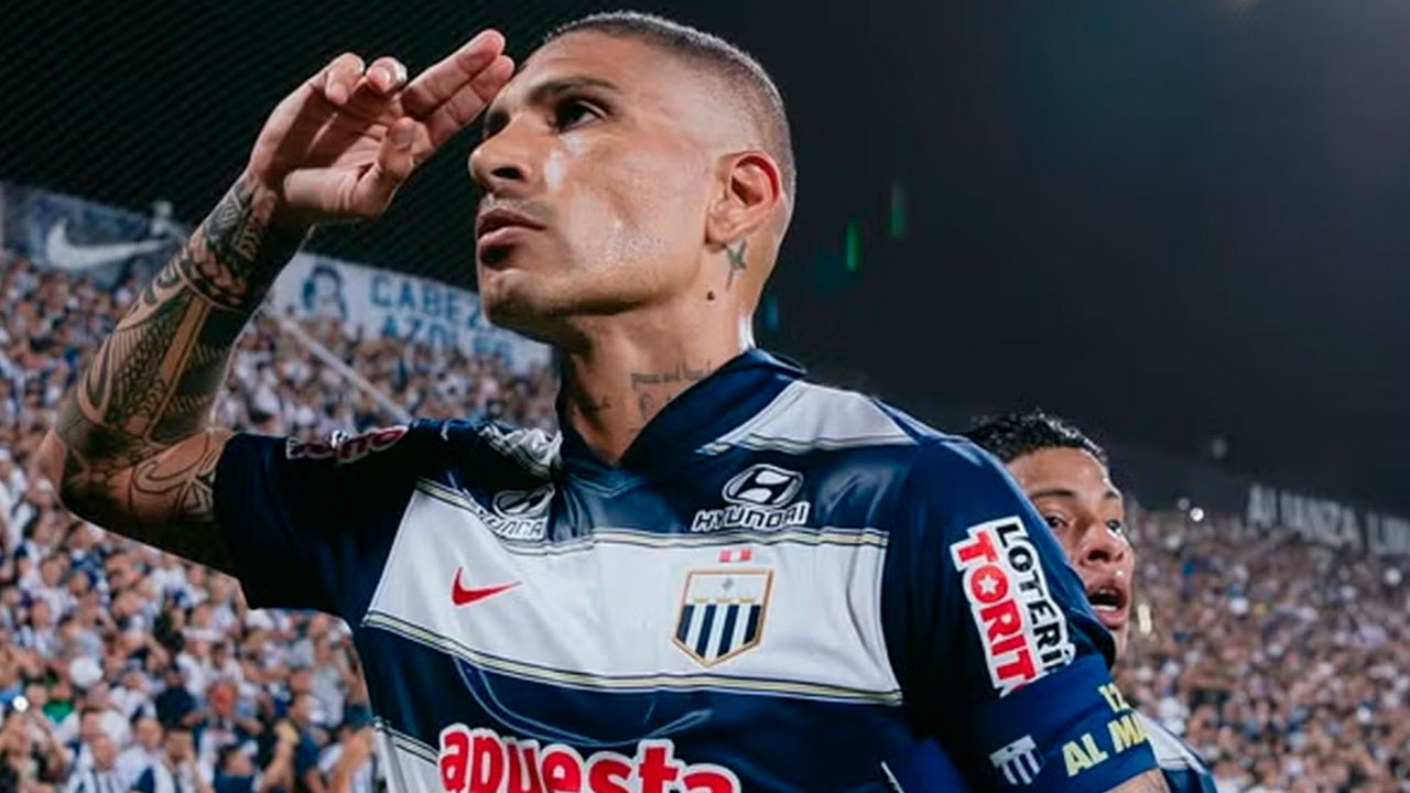 Paolo Guerrero se rinde ante Pablo Guede y destaca el impacto de Luis Advíncula en Alianza Lima