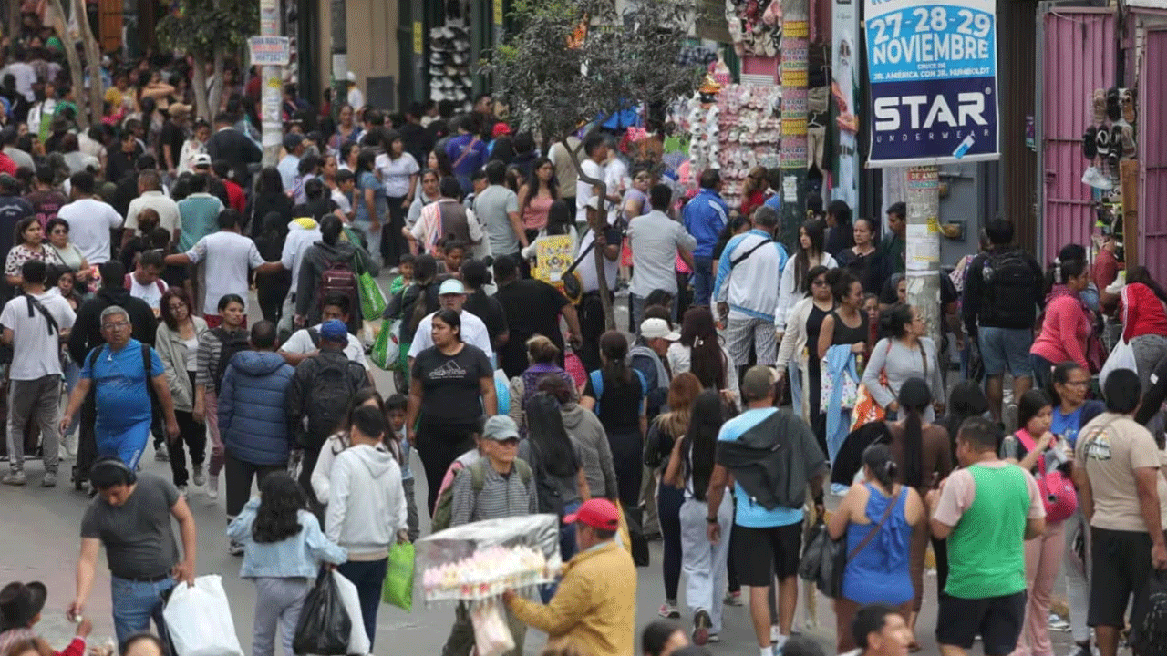 Gamarra lanza ofertas por fin de verano y arranque de temporada de otoño