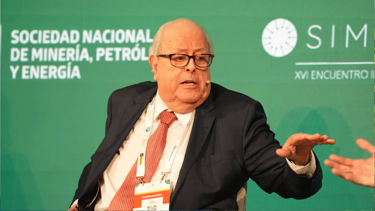 Julio Velarde Advierte división en votaciones