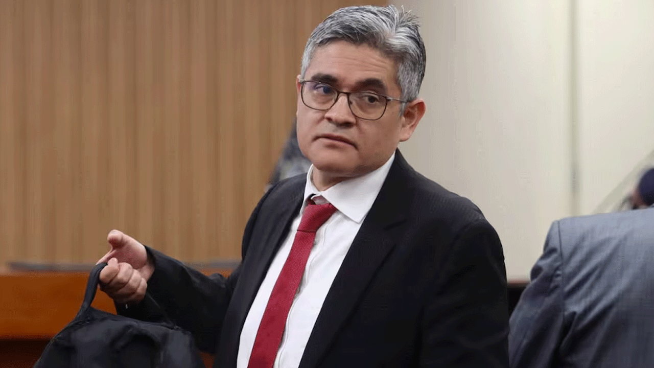 José Domingo Pérez afirma que indulto a Pedro Castillo “sigue siendo posible”